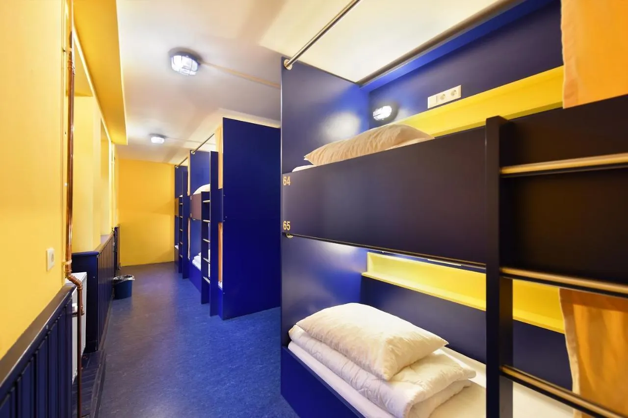 Bed'Nbudget Expo-Hostel Dorms Hannover