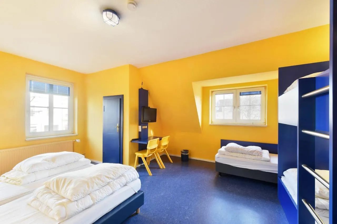 Bed'Nbudget Expo-Hostel Dorms Hannover